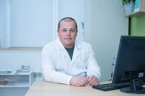 д-р Владимир Наунов