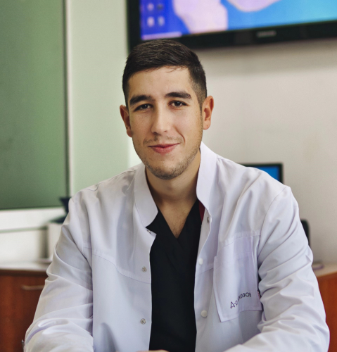 Д-Р НИКОЛАЙ ЧЕРКЕЗОВ